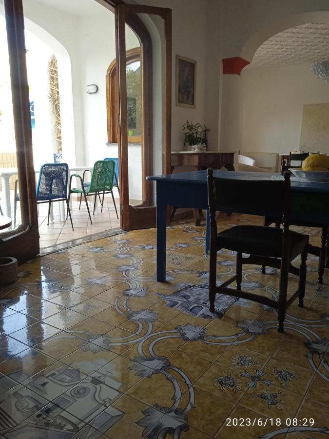 Thomas Bb Conduzione Familiare 2* Forio di Ischia