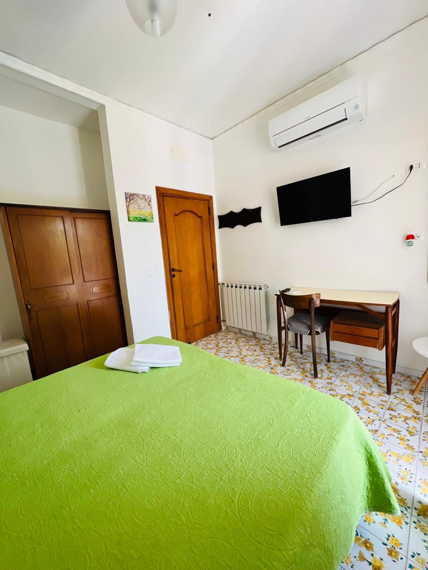 Frühstückspension Thomas Bb Conduzione Familiare Forio di Ischia