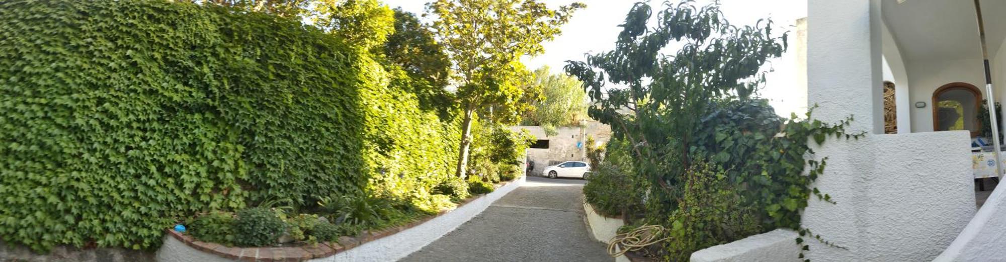Thomas Bb Conduzione Familiare Frühstückspension Forio di Ischia