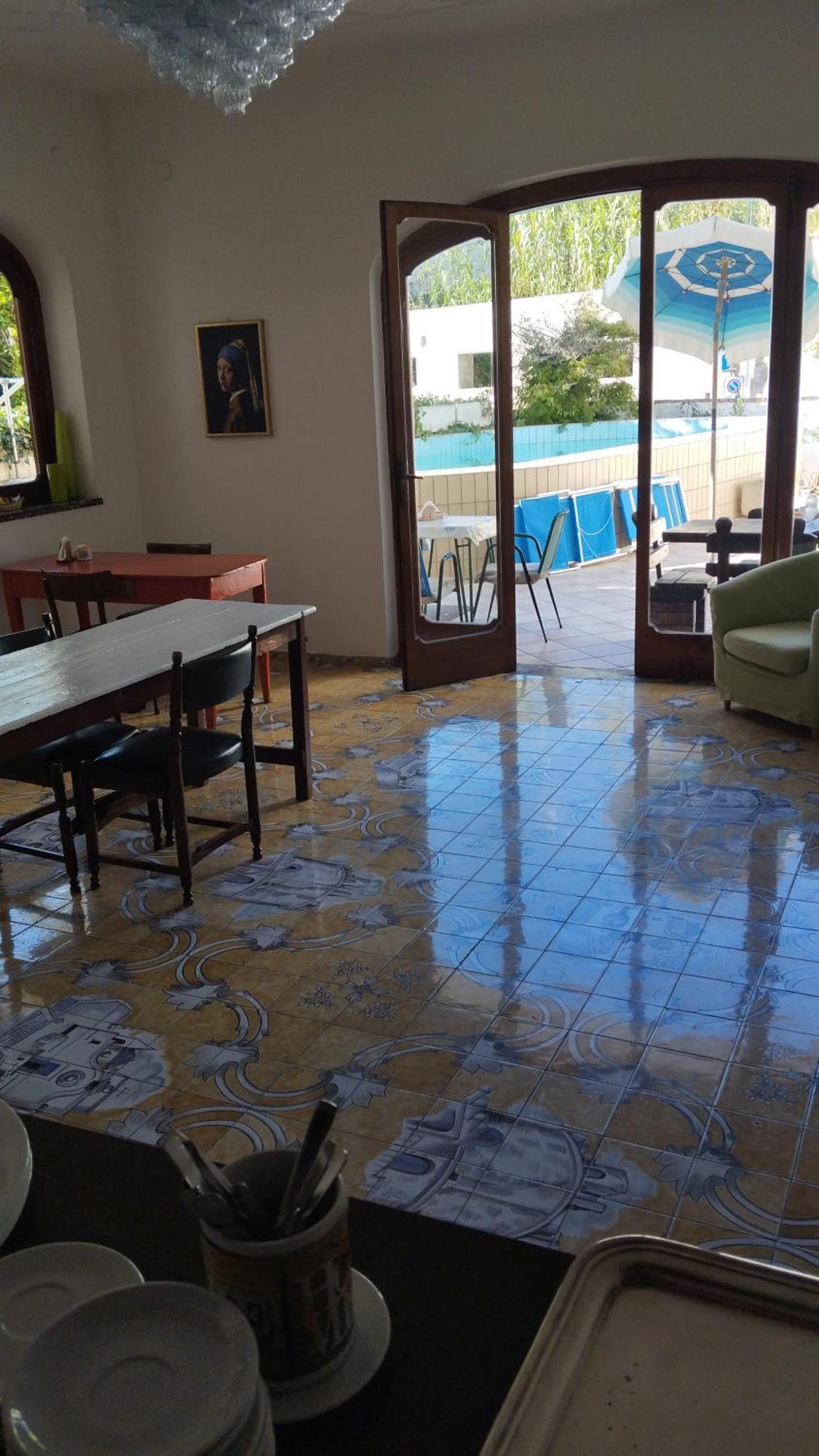 Thomas Bb Conduzione Familiare 2* Forio di Ischia